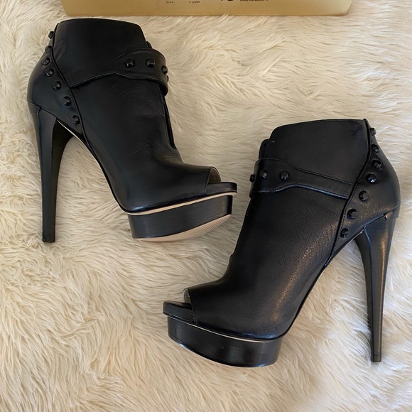 Michael Kors Ailee open toe heels - Picture 5 of 12